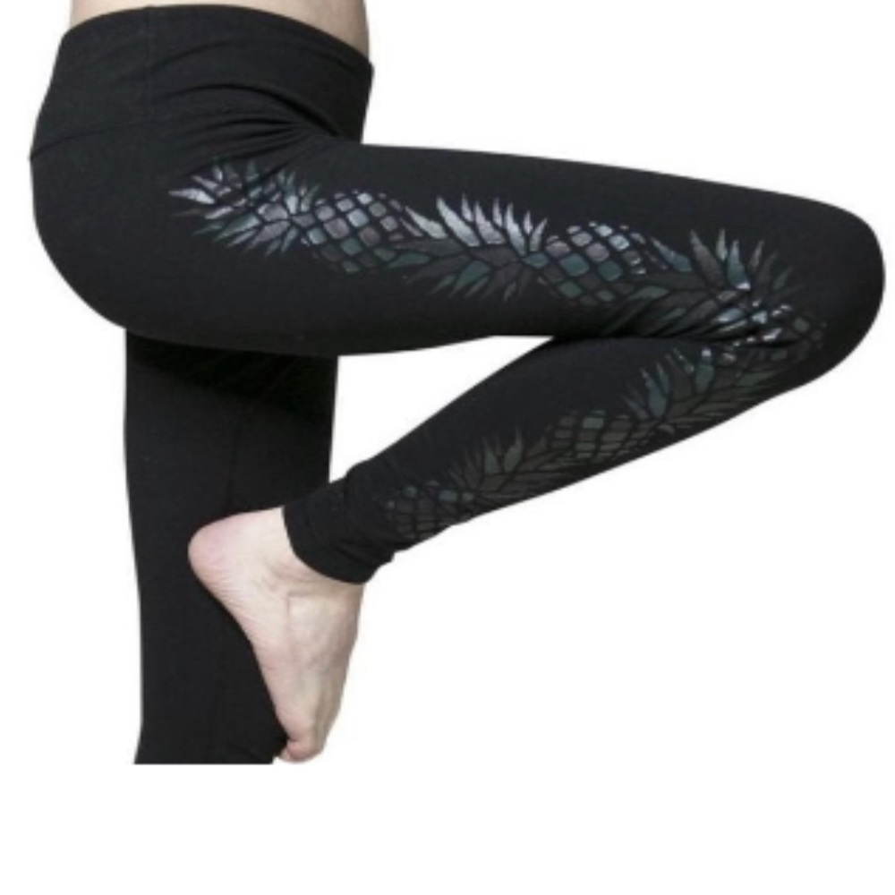 Lululemon Wunder Under Leggings- pineapple print